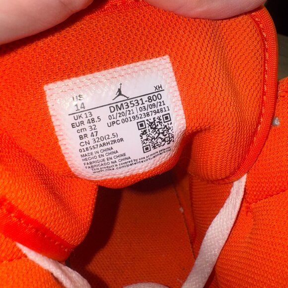 Nike Men's Air Jordan 1 SE Mid Electro Orange White Retro Size 14 (DM3531-800) - Picture 6 of 9